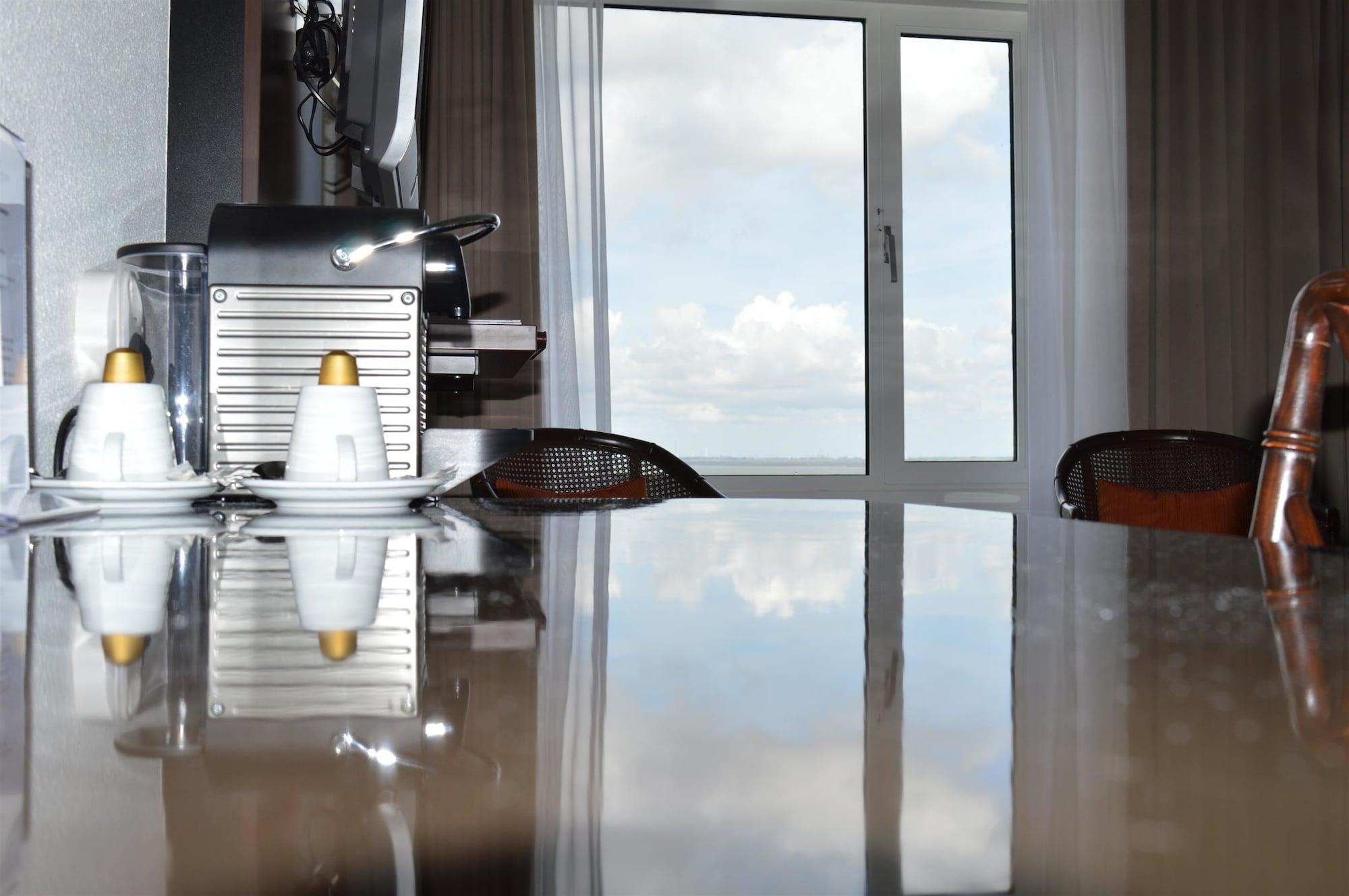 Hotel De Blaauwe Leeuw Terneuzen Eksteriør billede